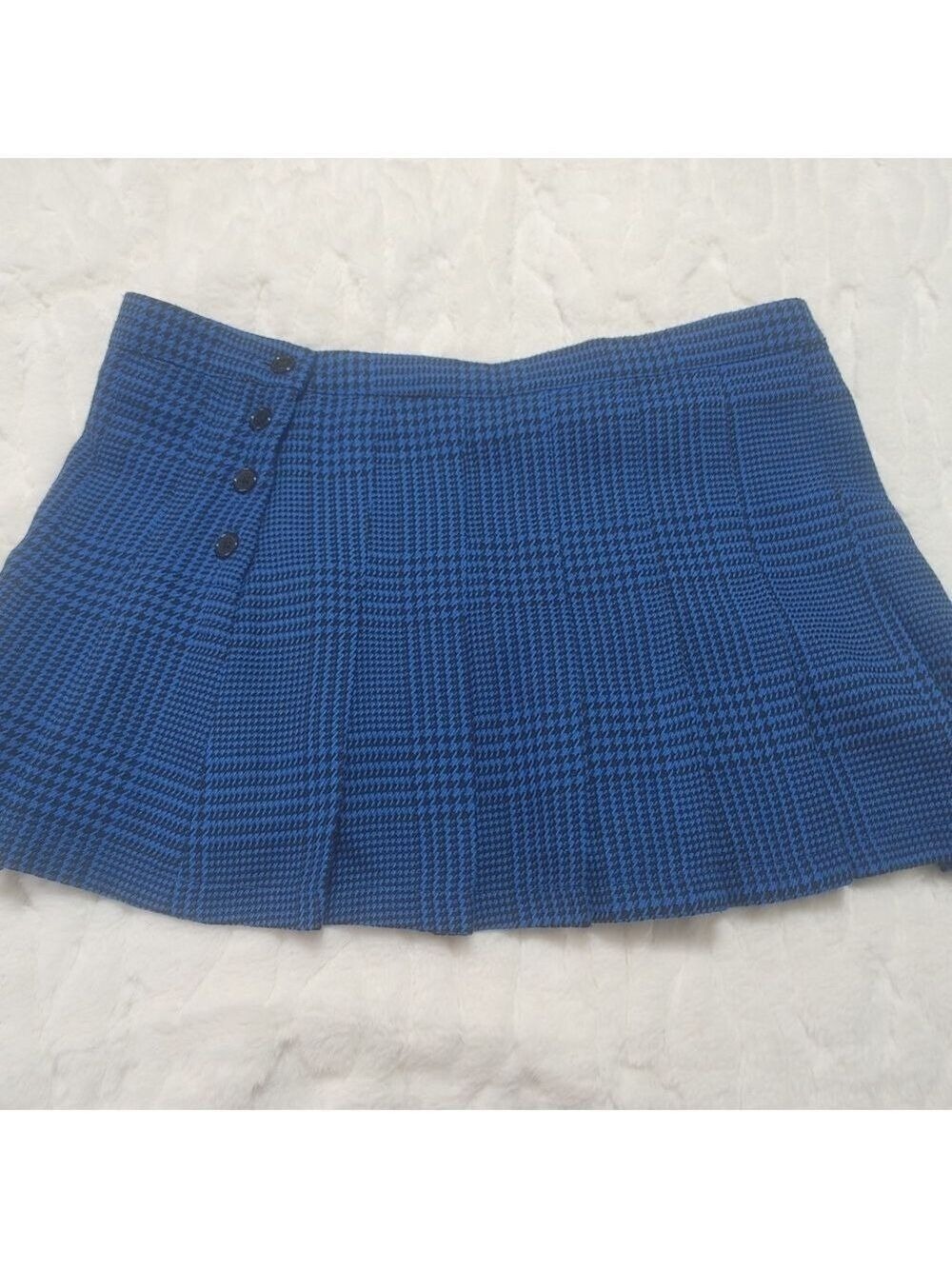 Miley Cyrus & Max Azria Blue Skater Schoolgirl Mini Skirt 11
